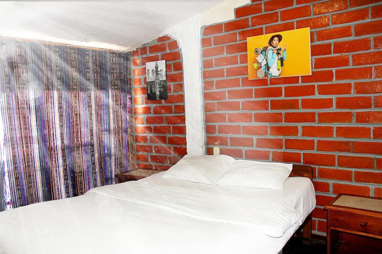 Hostal Inti Raymi Backpackers Baños Exteriör bild